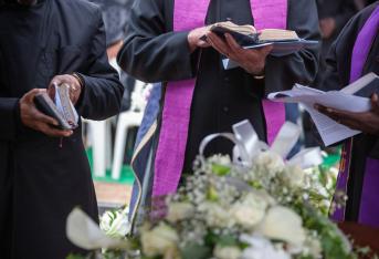 La Nasa chiama 24 religiosi per capire come reagiremmo se esistessero gli alieni