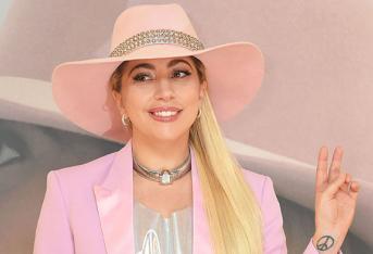 Lady Gaga rinnega uno dei suoi album: "Non ricordo Artpop"