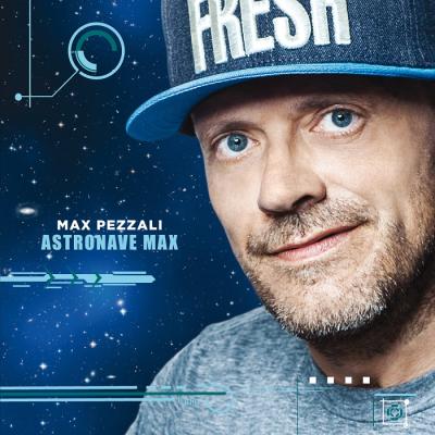 Max Pezzali ospite di Tony e Ross per presentare " Astronave Max" uscito il primo giugno PT1