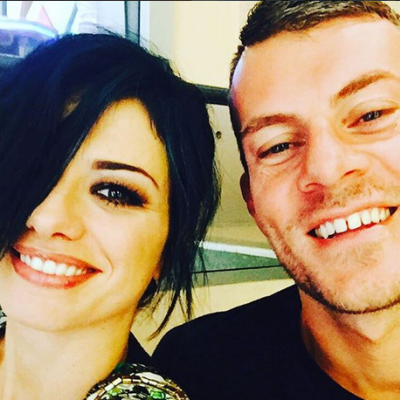 Dolcenera entra nel salotto di Max Brigante e anche il suo Casaoke è da ascoltare 