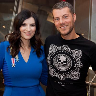 Una grande star a 105 Mi Casa. Nel salotto di Max Brigante c'è Laura Pausini PT2