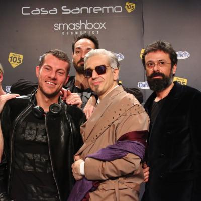 CASA SANREMO: Bluvertigo in onda con Max Brigante in diretta dallo studio di 105 Mi casa a Sanremo