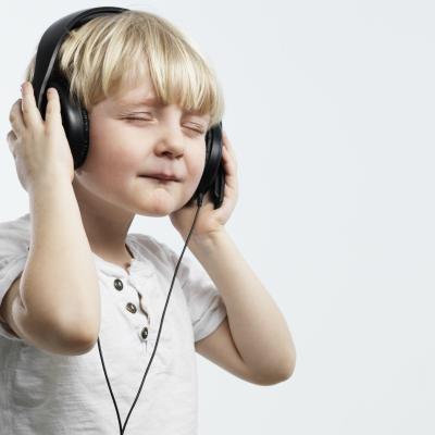Music and Cars provano a far venire i brividi con le canzoni