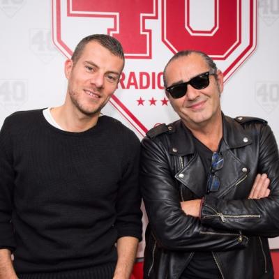 Luca Carboni da Max Brigante promuove il suo nuovo tour