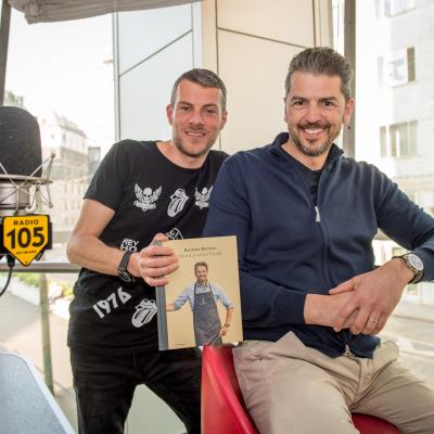"Non è il solito brodo!": lo chef Andrea Berton cucina in casa di Max Brigante!