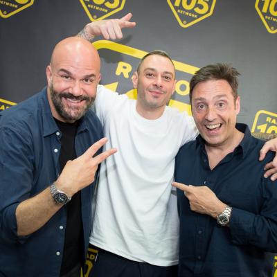 Il 'Fenomeno' Fabri Fibra da Tony & Ross: "Il mio rap a 40 anni"