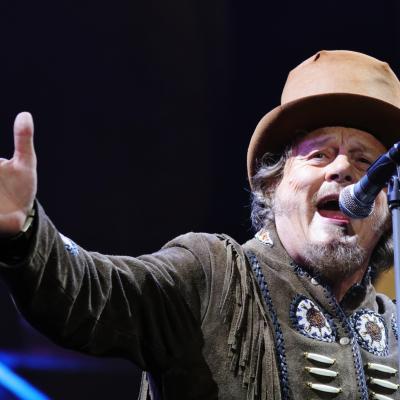 La Take Away Band festeggia il compleanno di Zucchero con Diamante