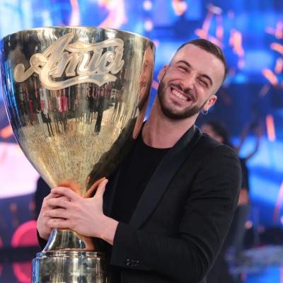 #Amici16, Andreas commenta la vittoria 105 Night Express: "Ci speravo, ma non me l'aspettavo"