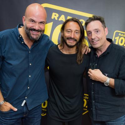 E' pronto a farci ballare anche quest'estate: ecco Bob Sinclar ospite di Tony & Ross a 105 Friends!