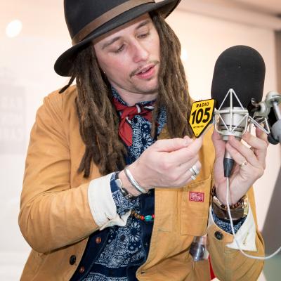 Voglio fare musica che connetta le persone: JP Cooper a 105 Friends