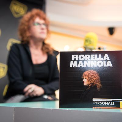 Fiorella Mannoia a 105 Friends: "Non canto cose in cui non credo" PT2