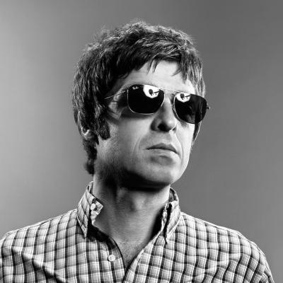 Who Built The Moon? Lo spiega Noel Gallagher a 105 Friends