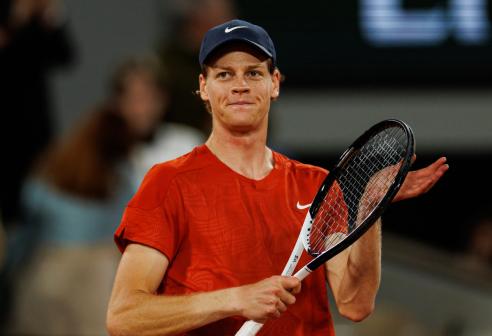 Sinner non è più il numero 1 del ranking: Alcaraz torna in vetta