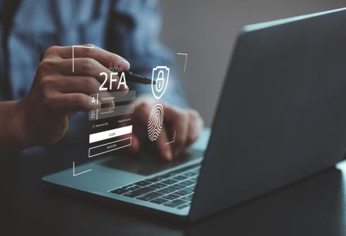Password deboli: le abitudini a rischio di Gen Z e over 80 nel 2025