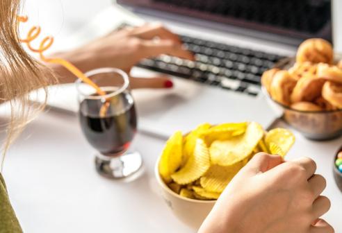 È l'intelligenza artificiale che ti fa spendere troppo a Natale!