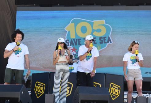 Sfoglia la gallery della prima tappa di 105 Save The Sea al Lido di Camaiore!