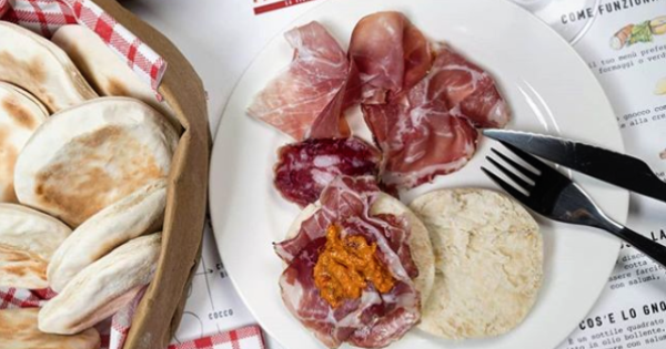 Arriva a Milano l'all you can eat di tigelle e gnocco ...