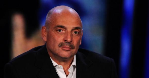 Paolo Brosio attacca il Governo per la Messa di Natale ...