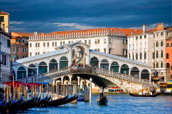 36 - Italia