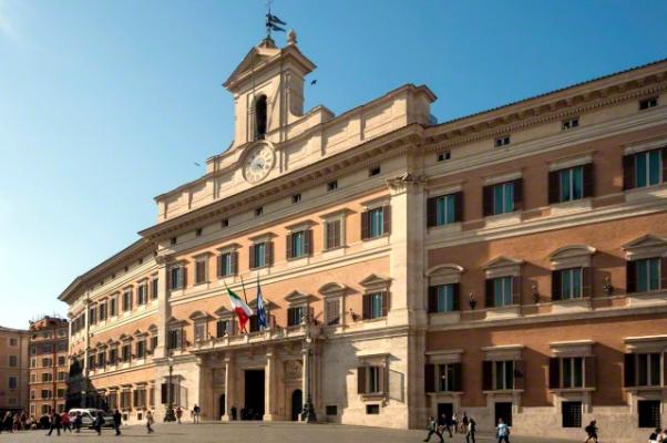 Piacciono come politici