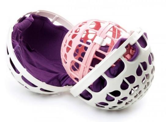 Come proteggere i reggiseni dalla morsa della lavatrice