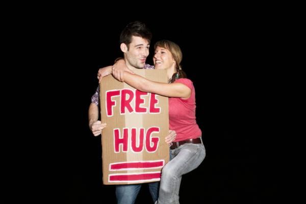 1 - Gli abbracci sono 100% gratis