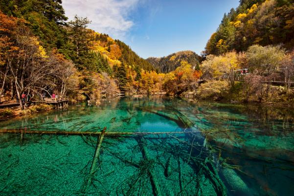 1. Valle del Jiuzhaigou – Cina