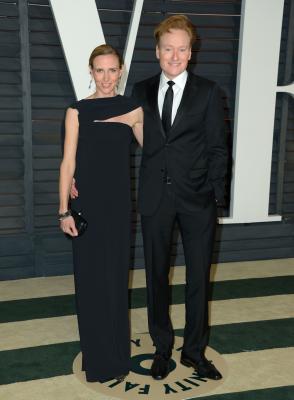 2 - Conan O'Brien e  Liza Powel