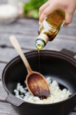 Giri il risotto in padella