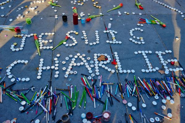 8) Attentato a Charlie Hebdo.