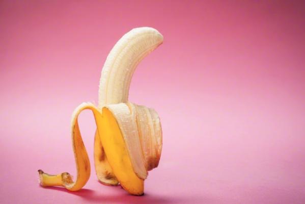 Sbucciare la banana