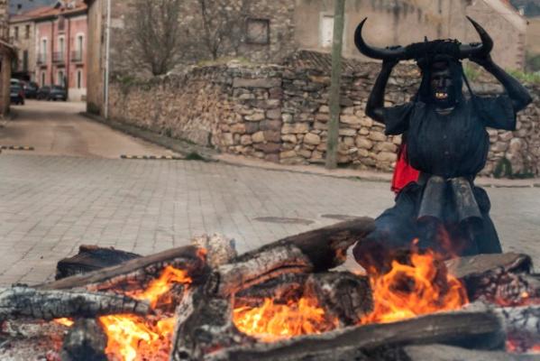 Carnevale du Luzon, Spagna