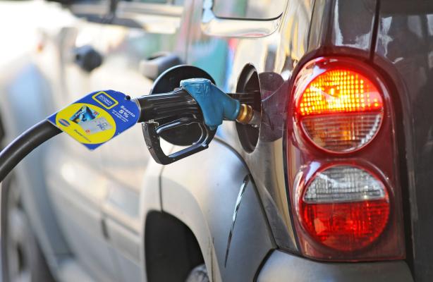 Respirare l’odore di benzina