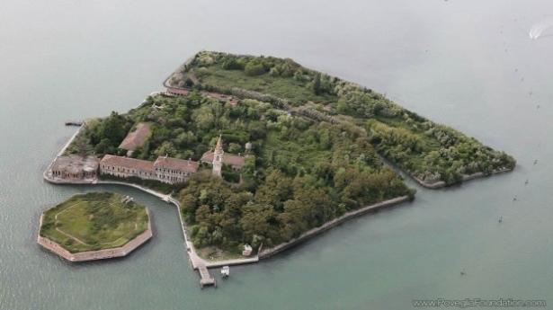 Isola di Poveglia, in Italia