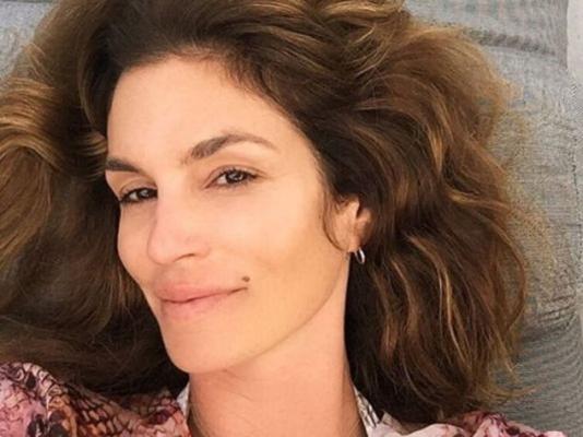  Cindy Crawford