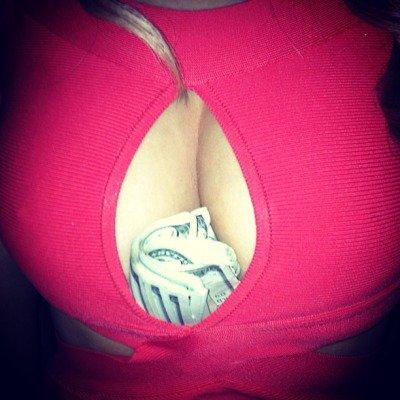 Solo banconote da 100, please!