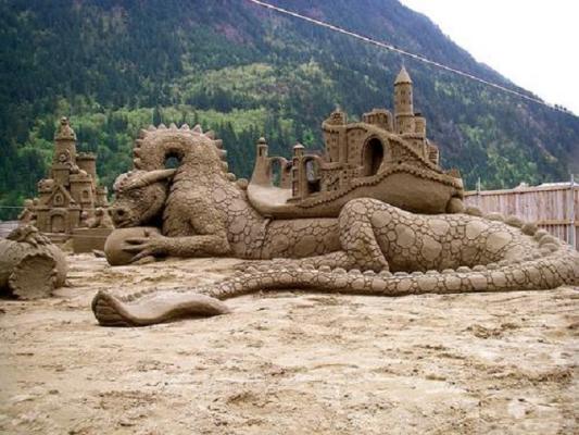 Il drago del castello