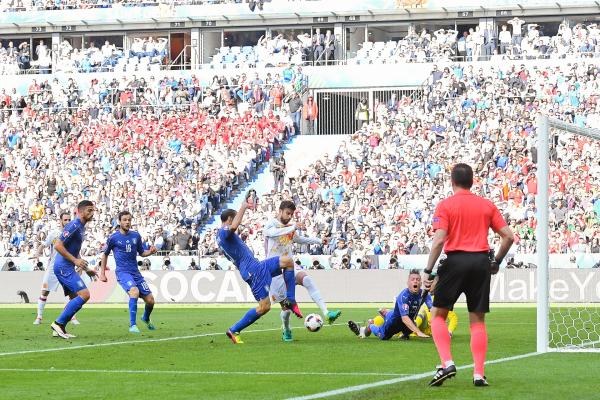 Chiellini in gol