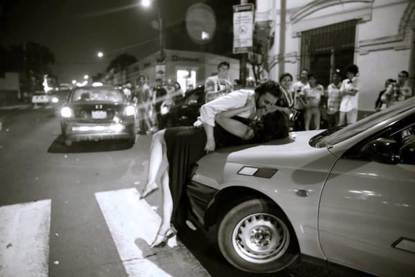Un bacio romantico