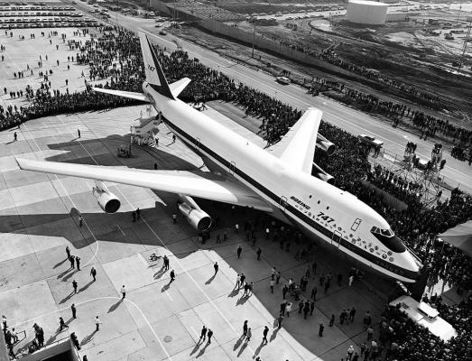 747 (Boeing)