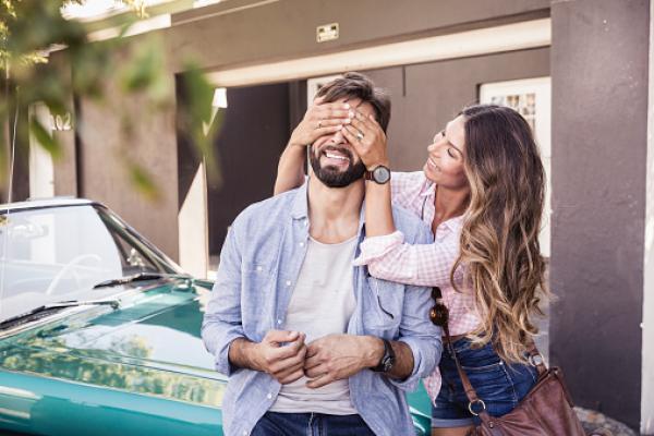 1) Sorprendete il vostro partner