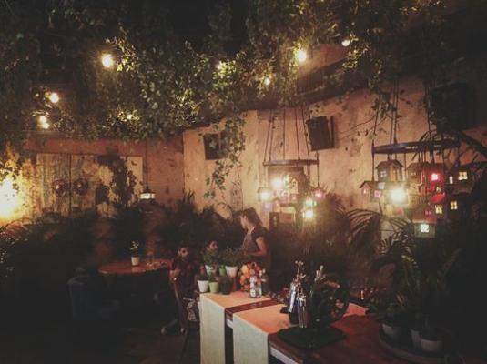 9)    The Clumsies, Atene