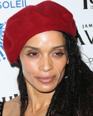 2. Lisa Bonet – I Robinson