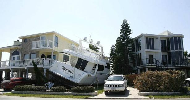 1. Tesoro ho “parcheggiato” lo yacht!