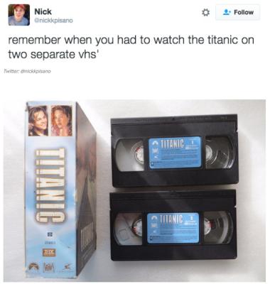 8. Due VHS per vedere un film