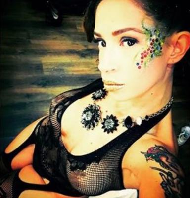 Prima della carriera nel porno Malena è stata delegata all'assemblea nazionale del PD