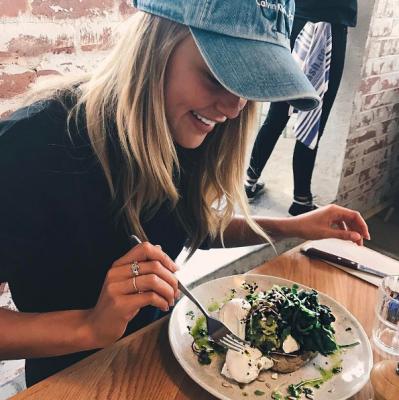 Lo sport e la dieta salutare sono delle costanti nelle giornate di Stephanie