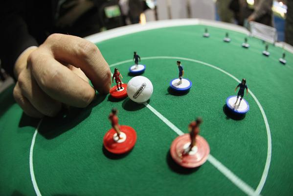 8. Subbuteo