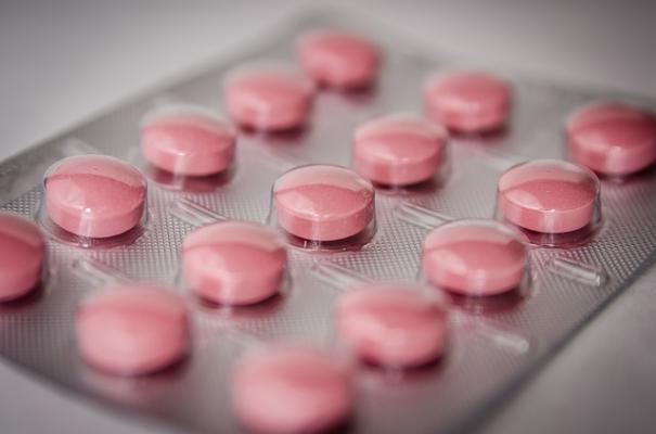 9) Acquistare farmaci online