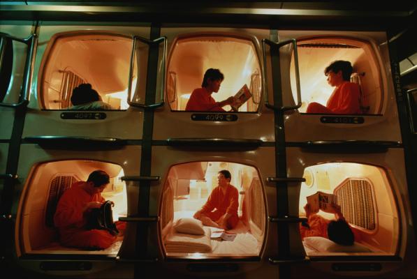 4. Hotel – alveari dove si può solo dormire